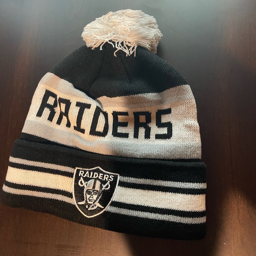 (New) New Era Las Vegas Raiders Beanie